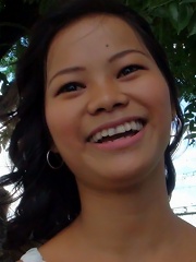 Cute young Filipina teen Sissi fucked raw by foreigner